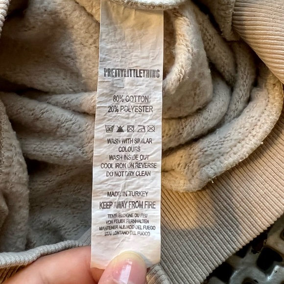 PRETTYLITTLETHING oversized hoodie - Picture 11 of 11